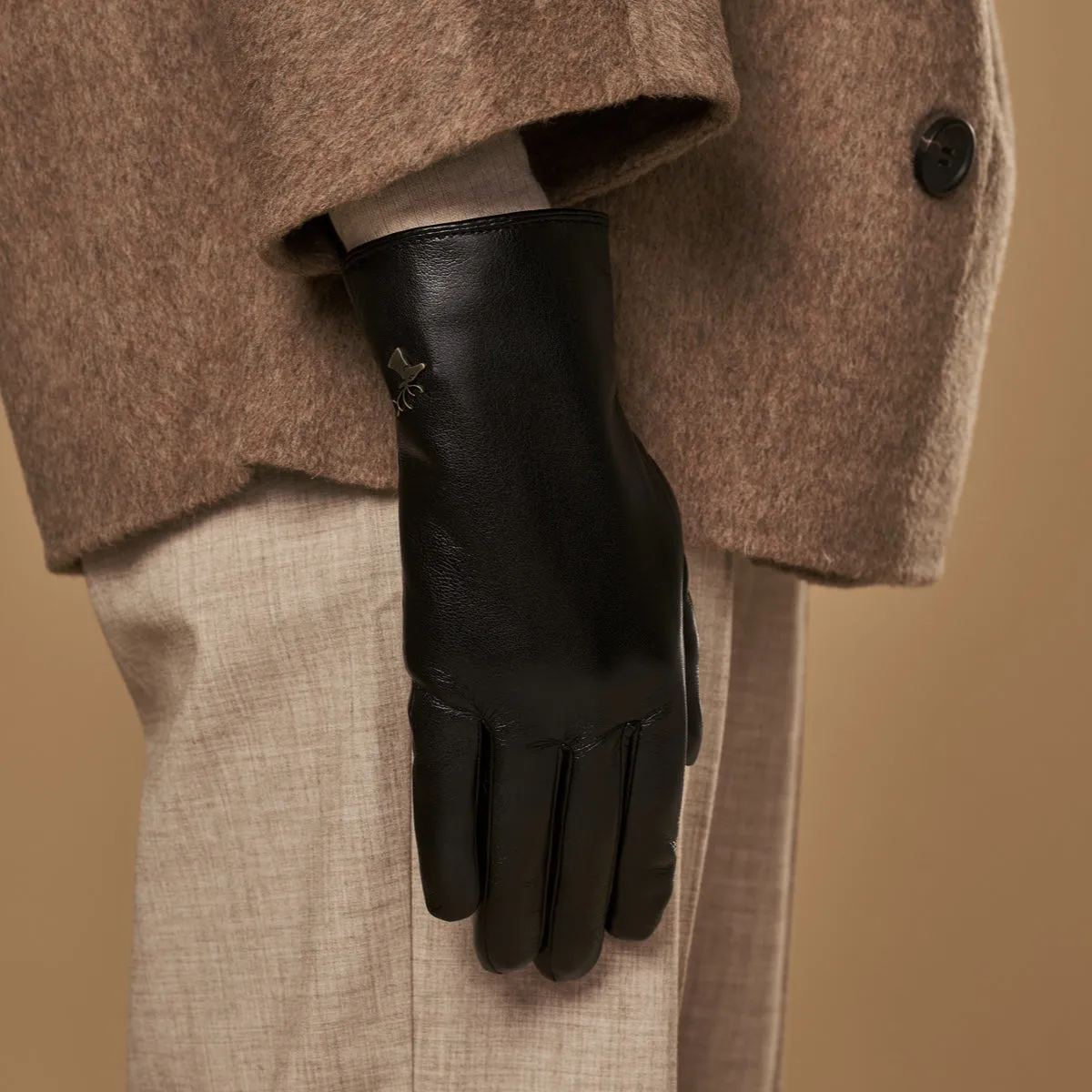 Luna - vegan leather gloves with fleece lining & touchscreen feature