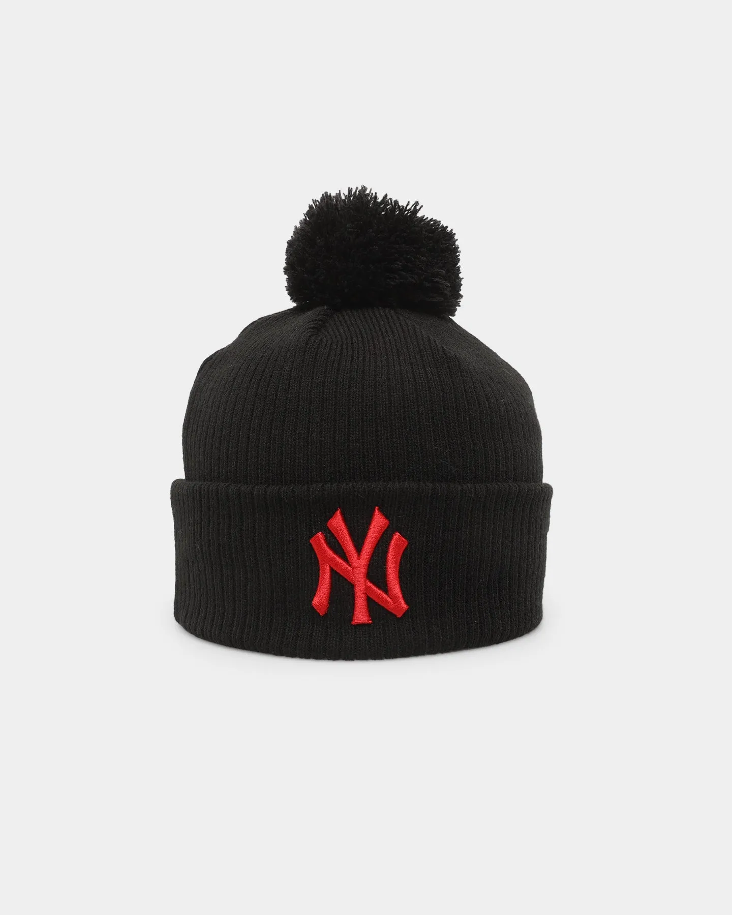 New Era New York Yankees Medium Knit Pom Pom Beanie Black/Scarlet