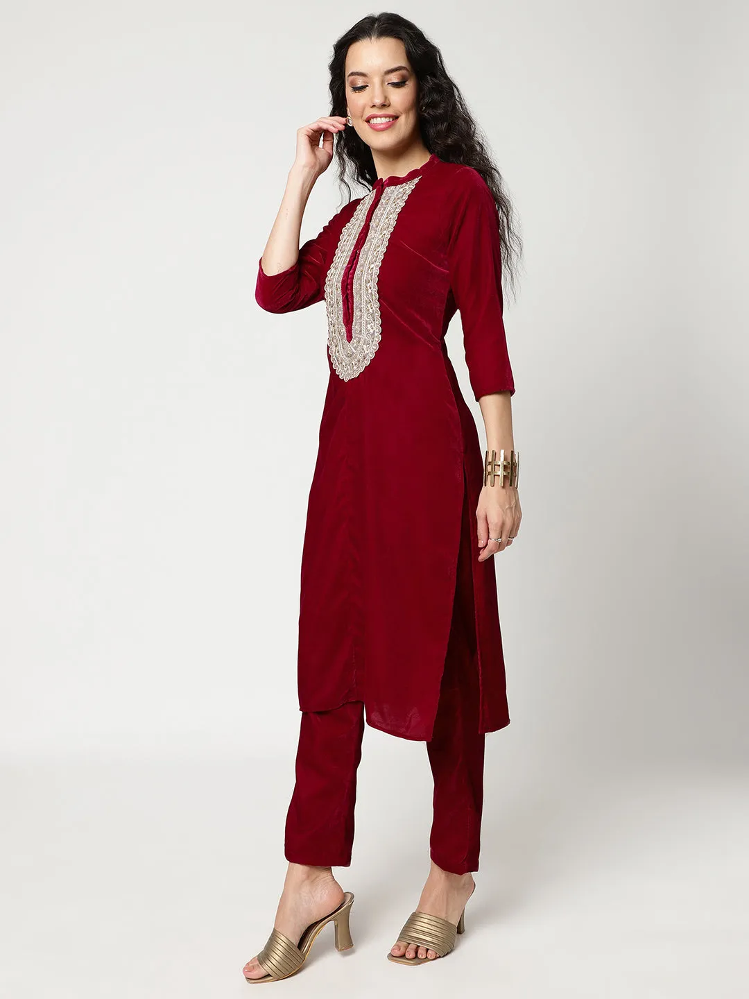 Velvet U-Shape Lace Patch Kurta With Straight Pant Set (Set Of 2)