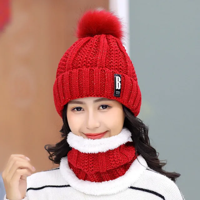 Women's knitted Beanies and Thick Warm Neck Scarf Set